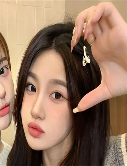 《晚安朋友圈》隐藏彩蛋发现指南：细节与彩蛋寻找攻略